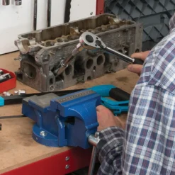 Silverline Etau De Serrage 4,5 Kg - Capacité 120 Mm