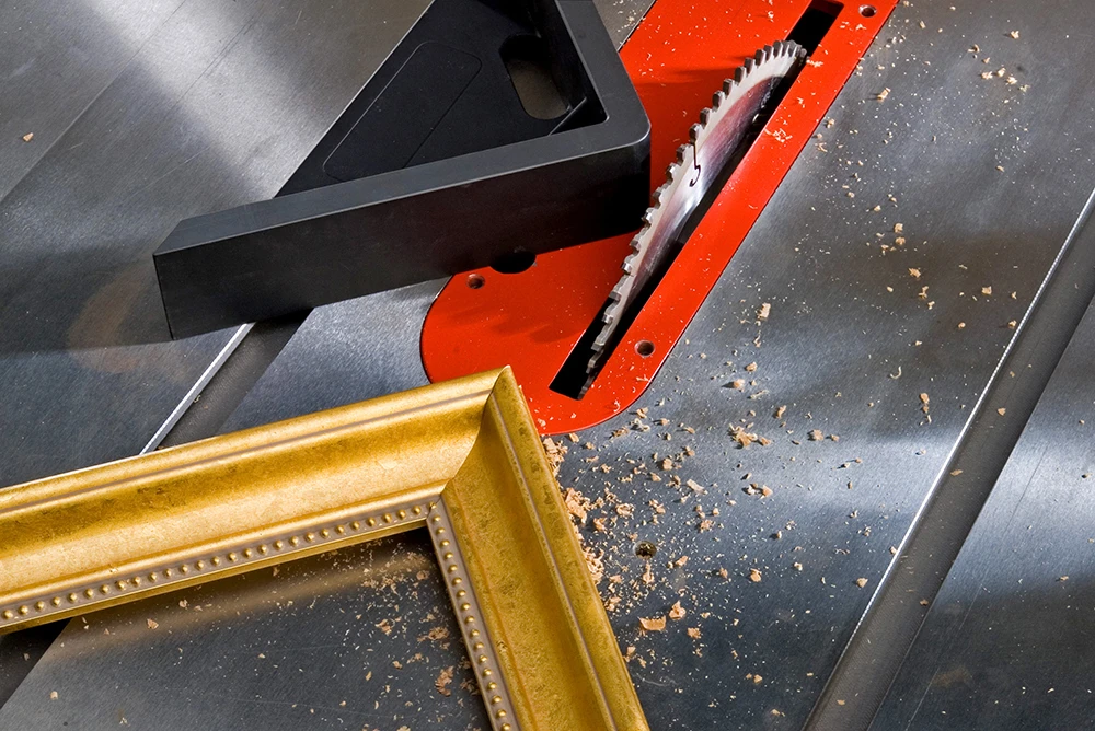 Gabarit Pour Onglets à 45° Pour Scie Circulaire Rockler 31593 3 Gabarit Pour Onglets à 45° Pour Scie Circulaire Rockler 31593 – Image 3