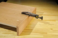 Serre-joint Pour Pré-trous D'assemblage Par Vissage Compatible Kreg Et Triton -Synthèse D'outils Boutique Serre joint pour pre trous d assemblage par vissage comp 3