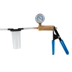 Silverline Kit Purge Liquide De Frein Avec Pompe à Vide Pour Systèmes De Freinage Et D'embrayage Auto -Synthèse D'outils Boutique kit de purge pour systeme de freinage